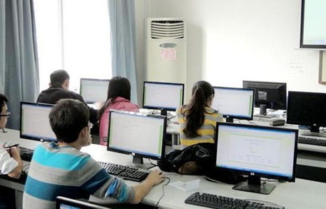 电子商务专业开什么课